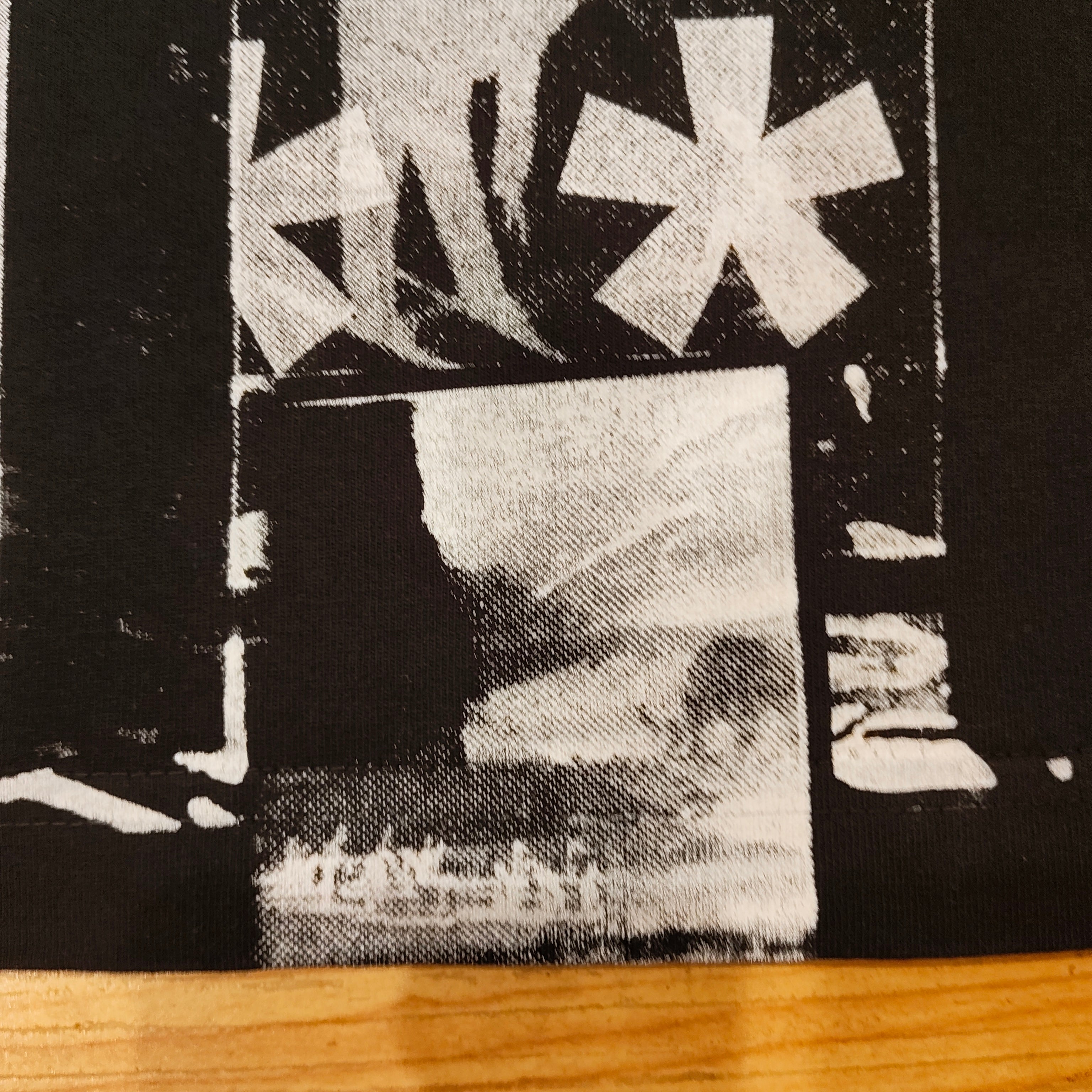 Silver Kilos T-Shirt - L